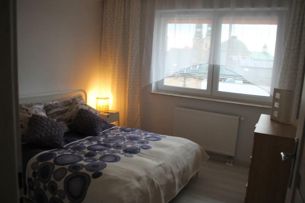 Apartament Strzelecka-lamp Apartamento *