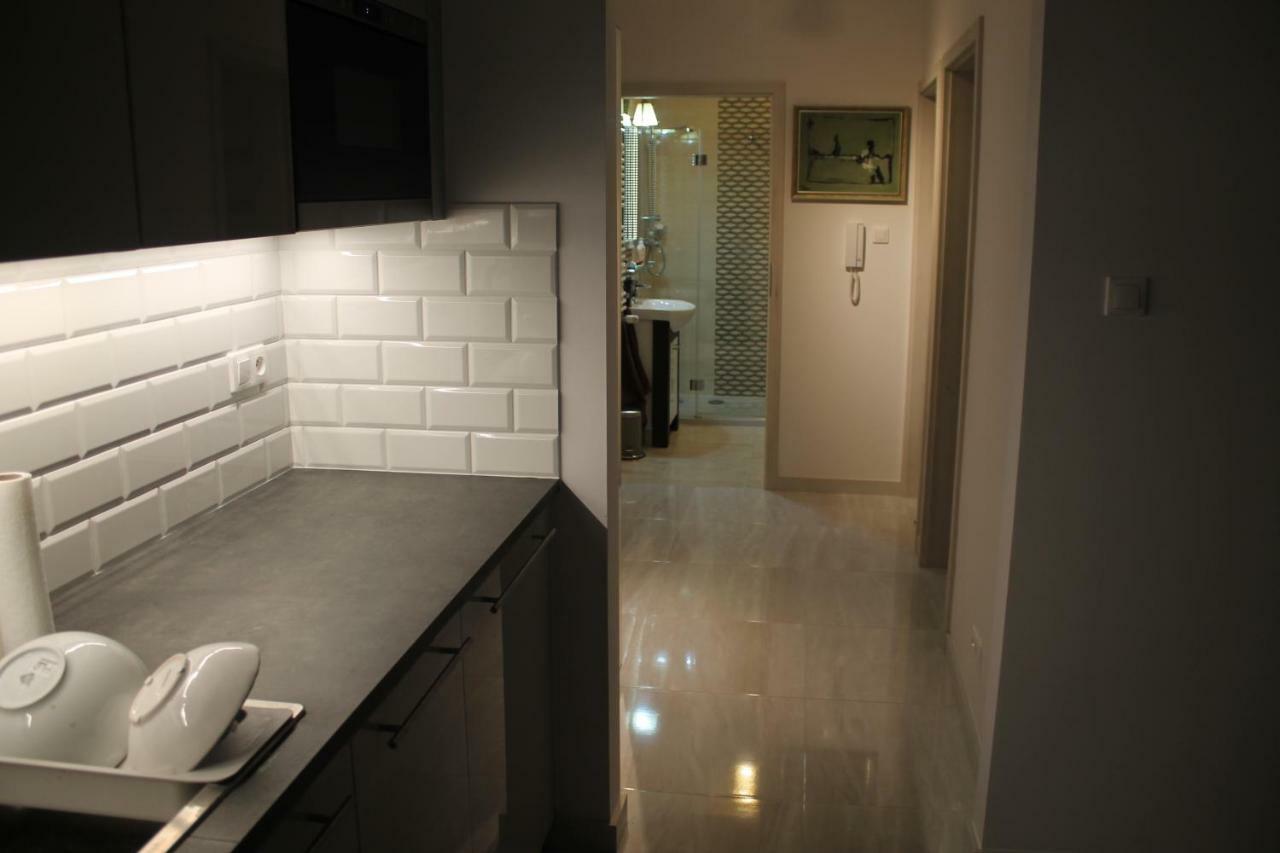 Apartament Strzelecka-lamp Apartamento Poznań